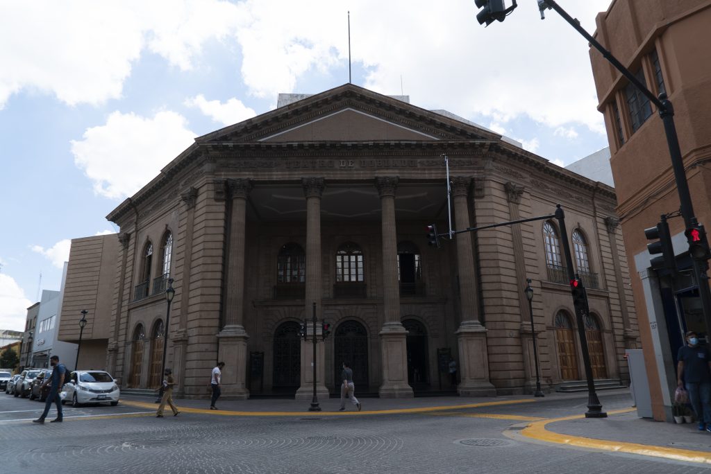 El emblemático Teatro Manuel Doblado cumple 142 años CRONICA GUANAJUATO